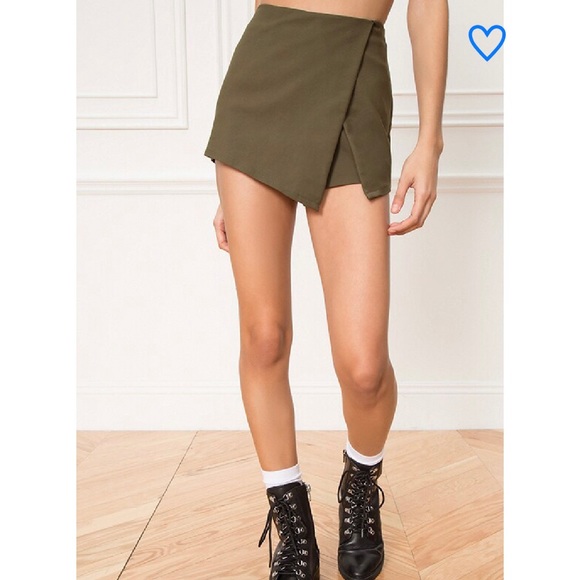 Superdown Olive Green Wrap Skort - Picture 1 of 3